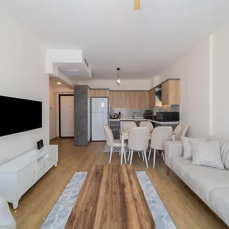 Remarkable Flat With Shared Pool In Kepez Анталья